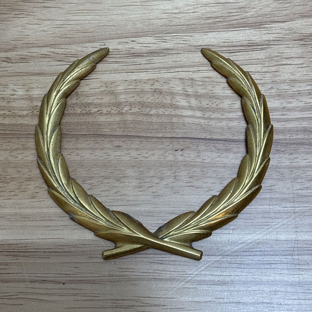 Cadillac Car GOLD 3.5" Wreath Emblem METAL Logo